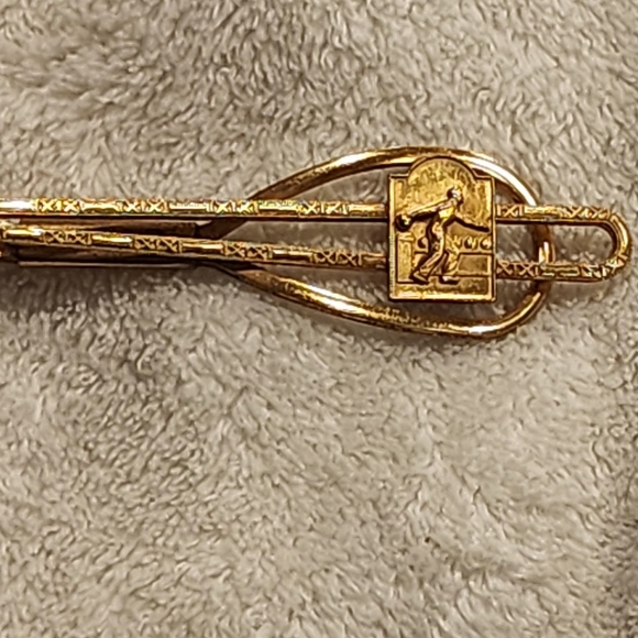 Vintage Bowlers Tie Clip - Picture 1 of 3